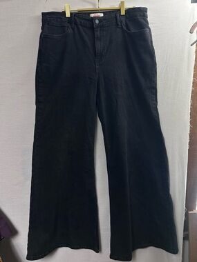 Wrangler Womens High Rise Wide Leg Jeans in black